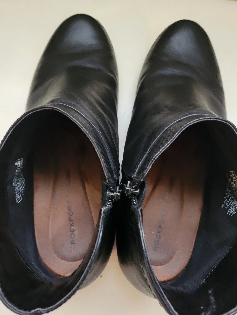 Rockport Carly Women's Black Leather Ankle Boots - Side Zip Size 9